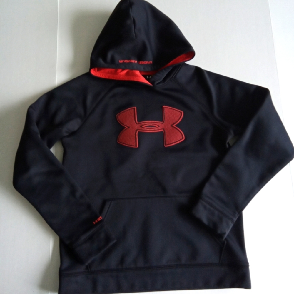 Under armour pullover  hoodie